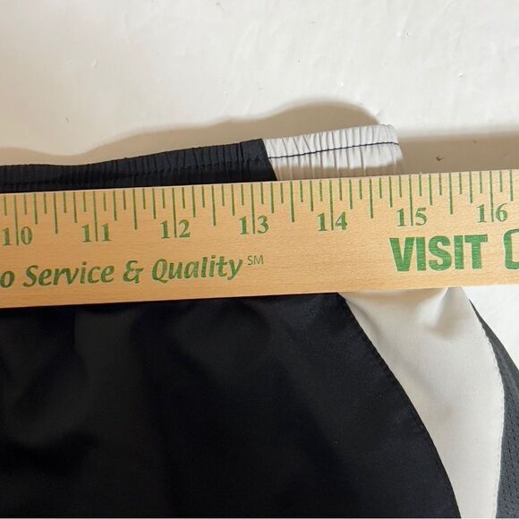 Nike Dri Fit Running Black And Pink Shorts Size Adult medium M - Picture 15 of 15